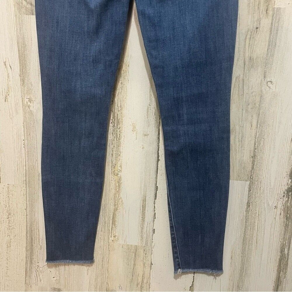 Mother High Waisted Looker Ankle Fray Jeans-Not Rough Enough Medium Wash size 24 - Picture 13 of 16